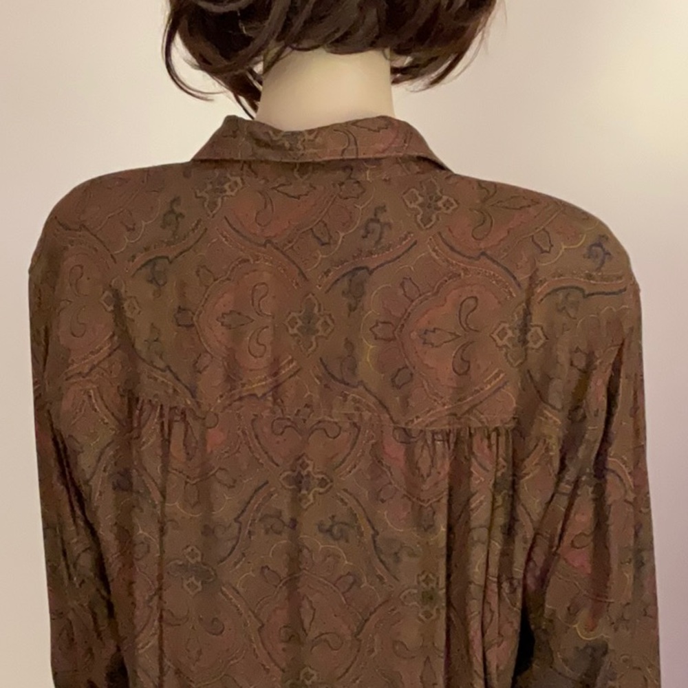 Vintage LizSport Paisley Button Down Blouse - Picture 5 of 9